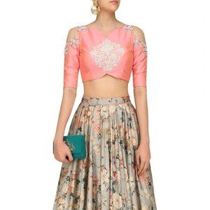 Rianta's Lehenga